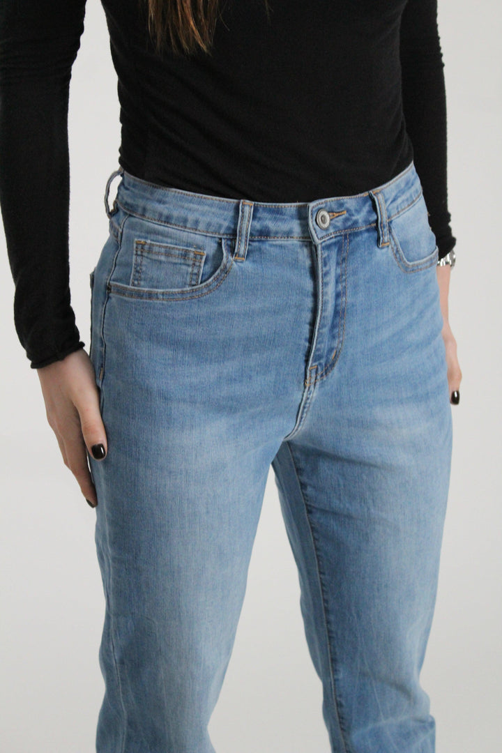 JEANS AURA