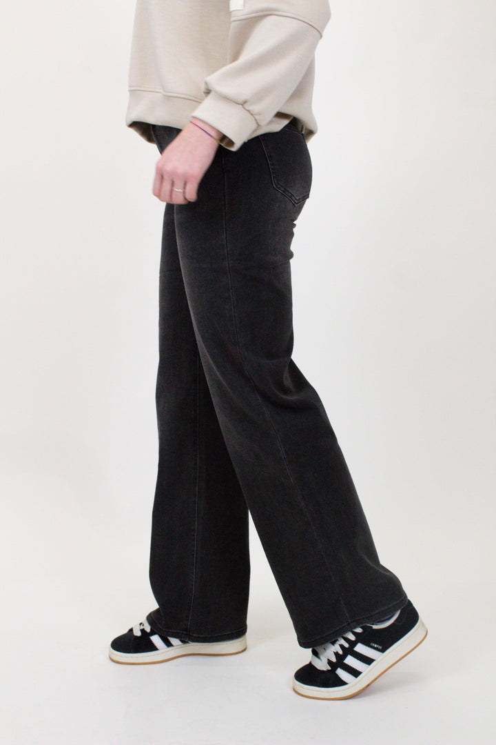 JEANS BLACK