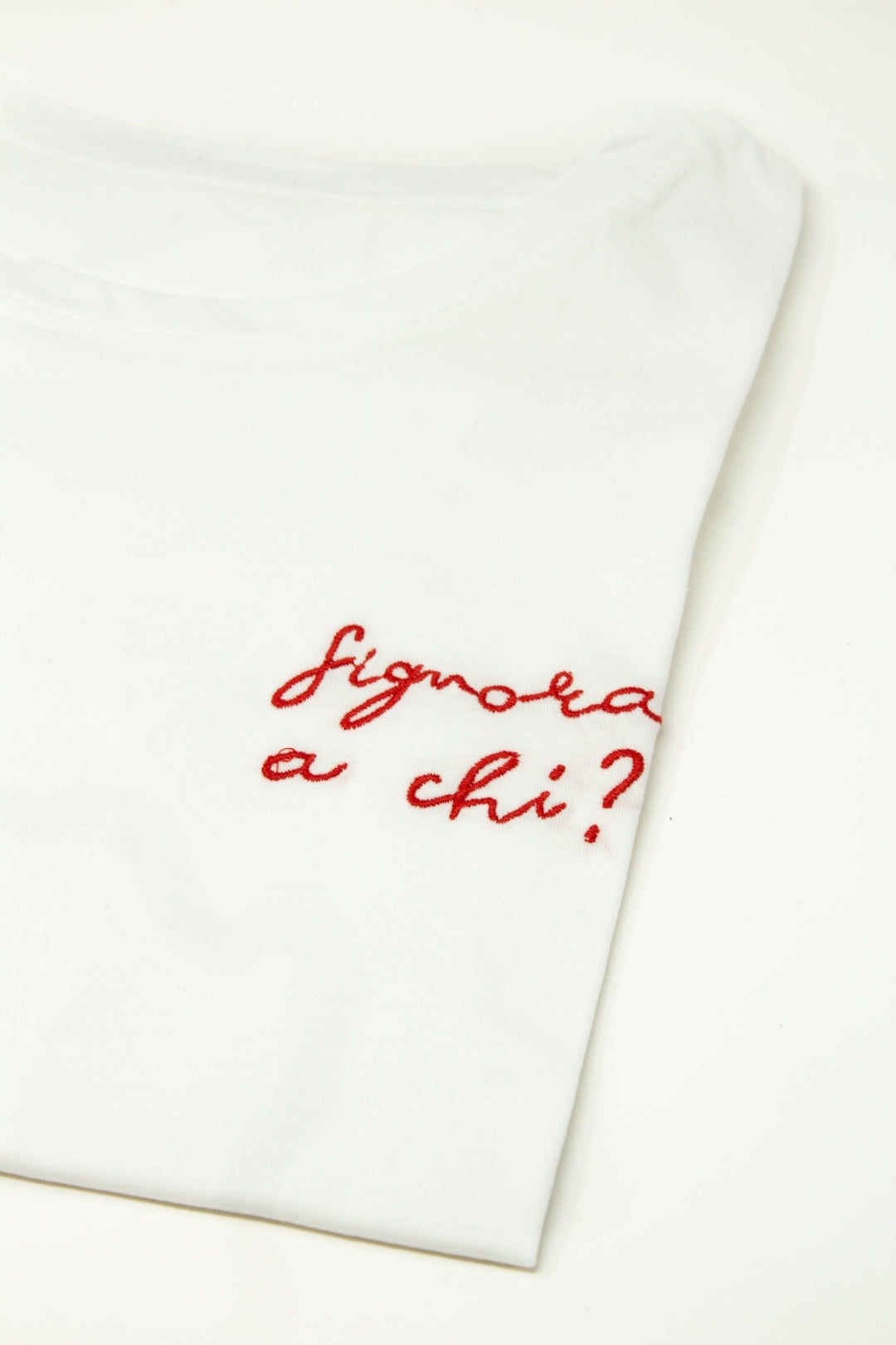 T-SHIRT SCRITTE